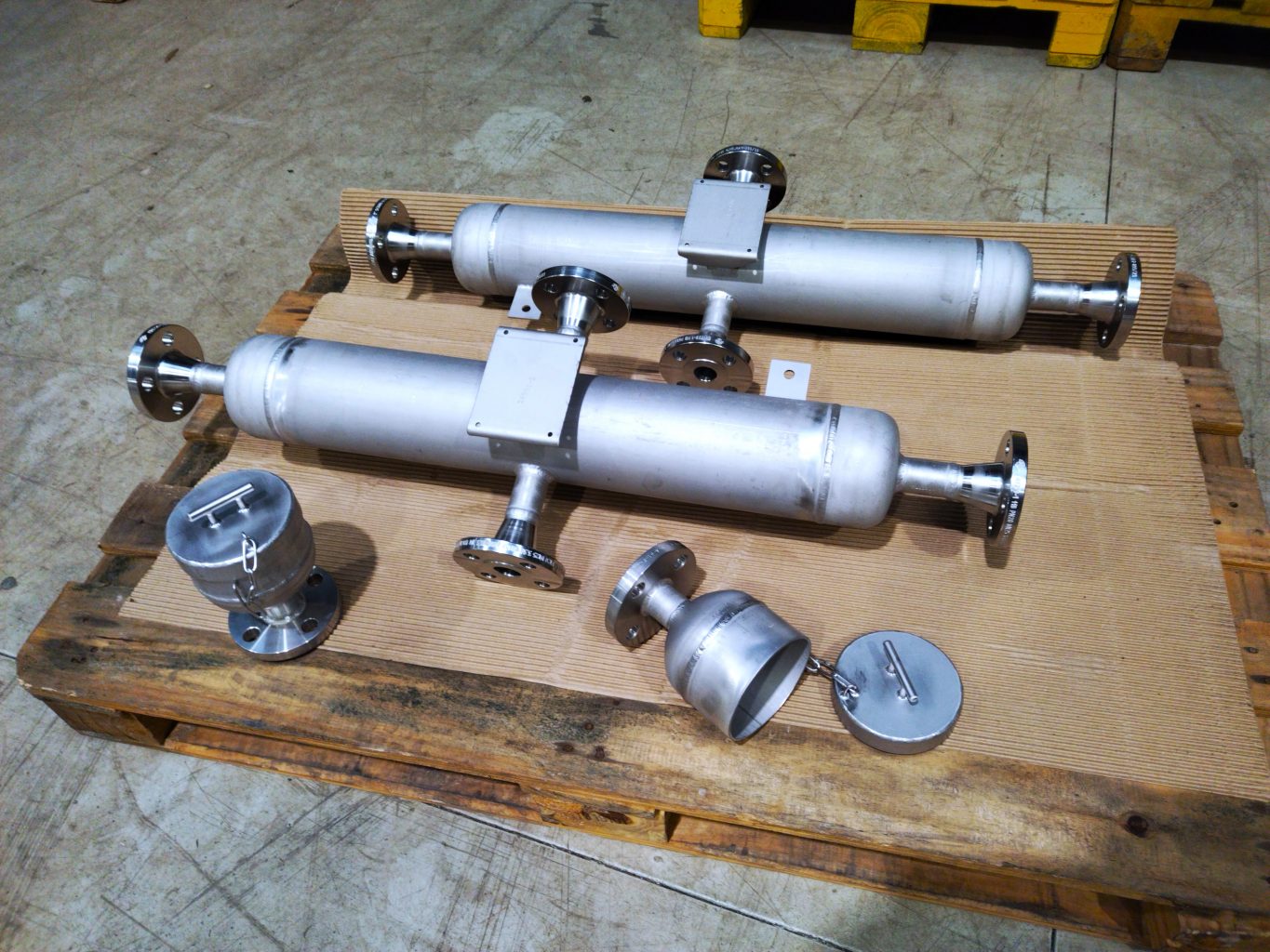 24551-1à2_Chemical injection pot_14-03-25