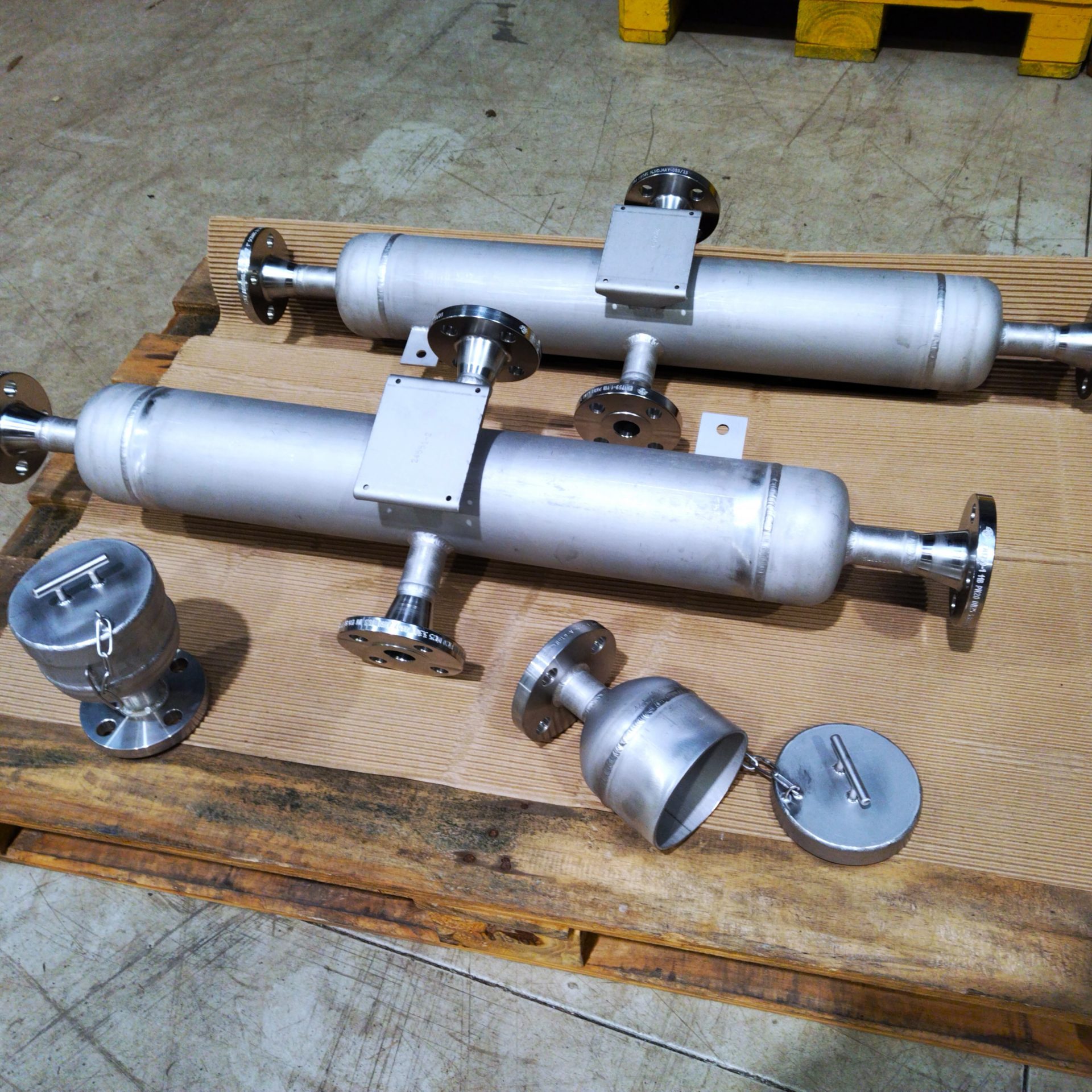24551-1à2_Chemical injection pot_14-03-25